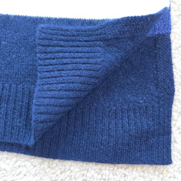 NWOT The Cashmere Project Knit Cashmere Wrap Scarf Blue & White Stripe - Picture 6 of 12